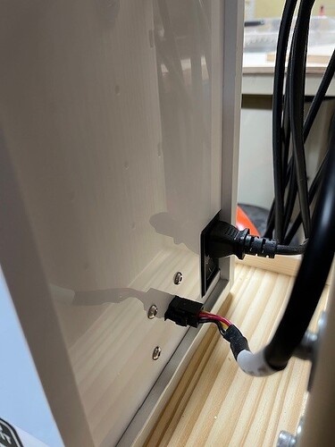 Spindle power switch