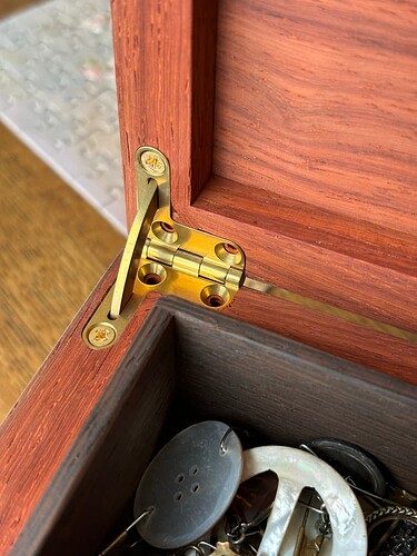 Quad Hinge
