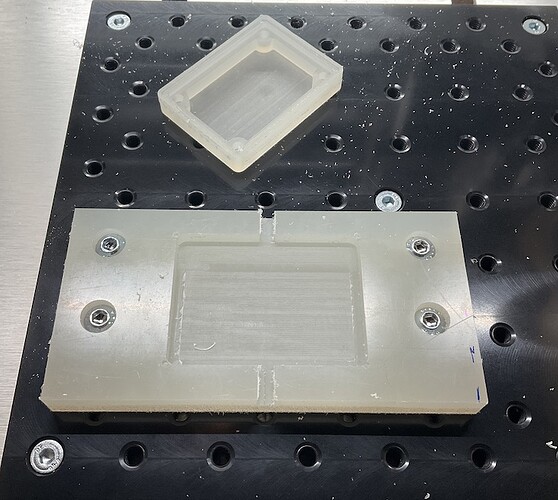 20251122-worktable-fixture-enclosure-upper-c