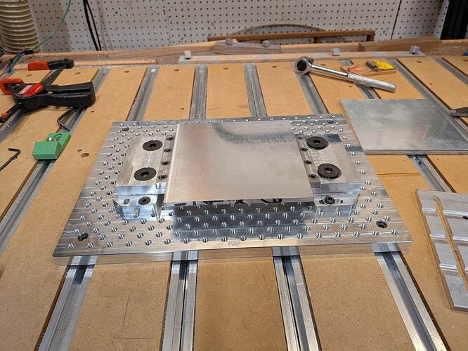 PXL_20251128_004357816