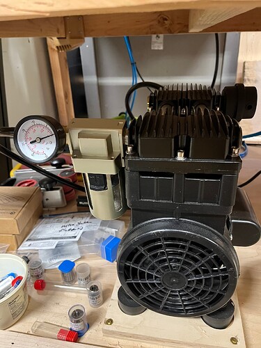 6 Vacuum pump under table