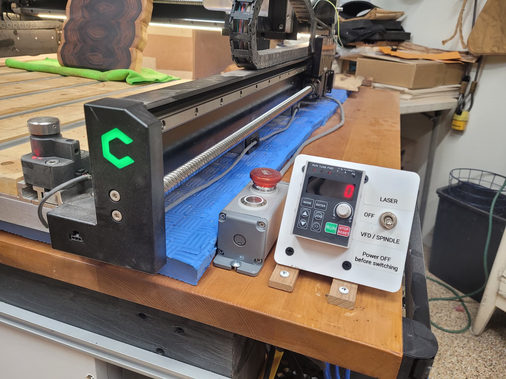エリクdfコントロールベース Moving the VFD To the Front Leg - Shapeoko 5 Pro - Carbide 3D